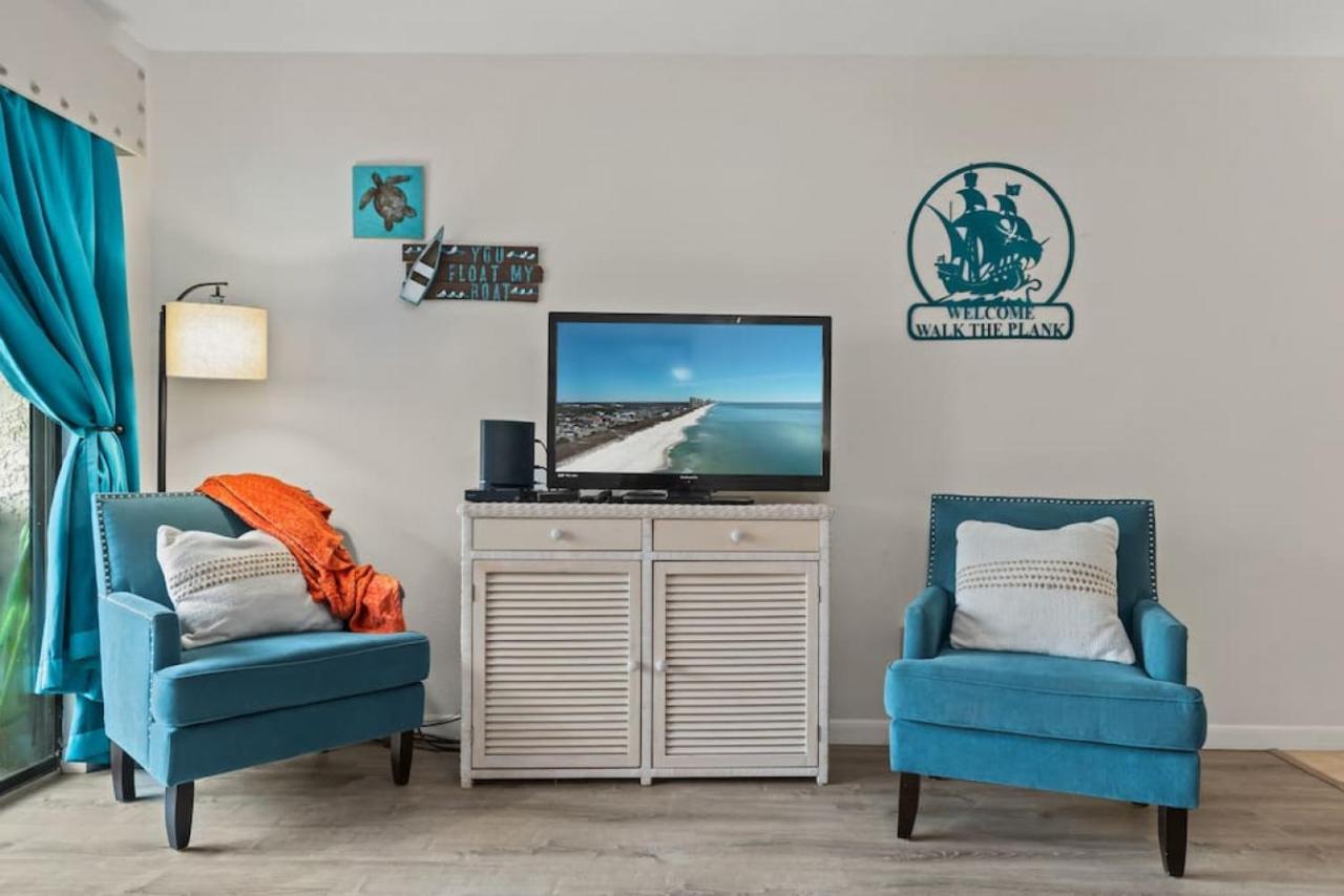 Experience Starlit Nights From Beach Happy'S Balcony Overlooking The Community Pool At Beachwalk Villa Panama City Beach Exterior photo